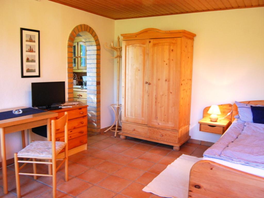 Ferienhaus Mit Garten Am Bodstedter Bodden Exteriör bild